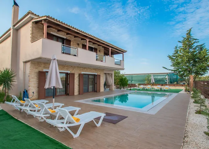 Peroulis Villa