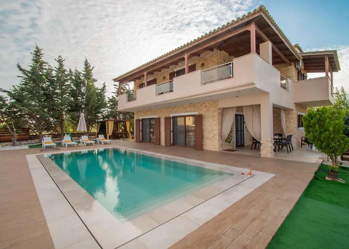 Peroulis Villa